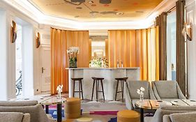 Hotel Vernet Paris France